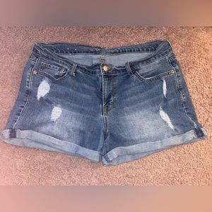 Vintage Boyfriend Jean Shorts